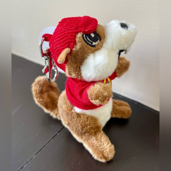 Buc-ee’s Beaver Swivel Lobster Claw Bag Charm Bucee in His Signature Shirt & Hat - Picture 2 of 4